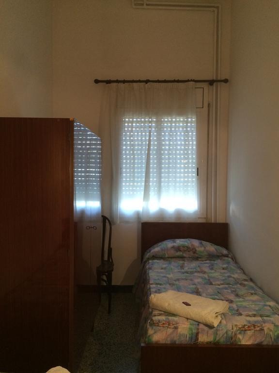 Hostal Terraferma Algerri 外观 照片