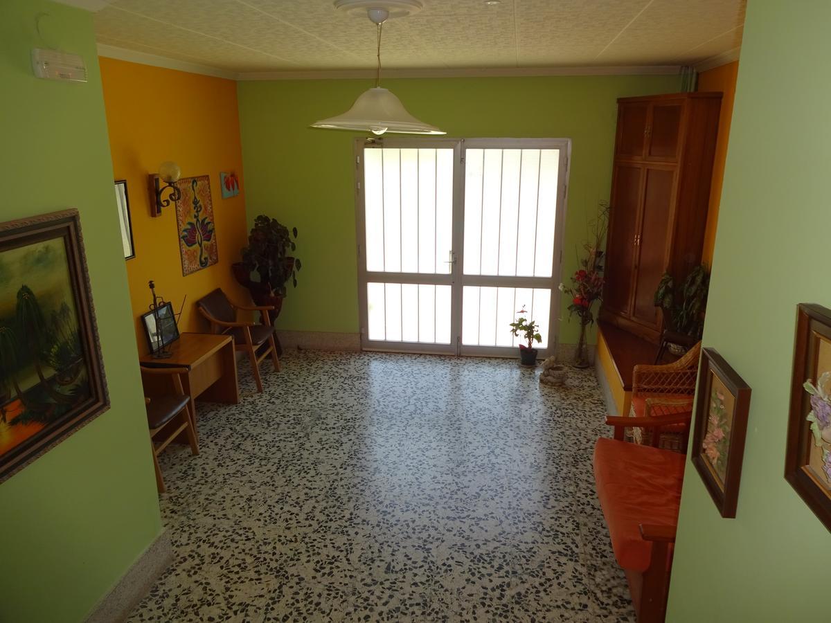 Hostal Terraferma Algerri 外观 照片